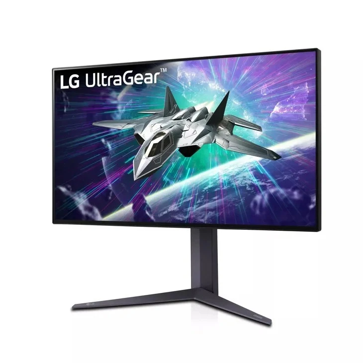 LG UltraGear 27GR95UM 27" 4K MiniLED Nano IPS 144Hz Gaming Monitor HDR G-SYNC - Image 4 of 4
