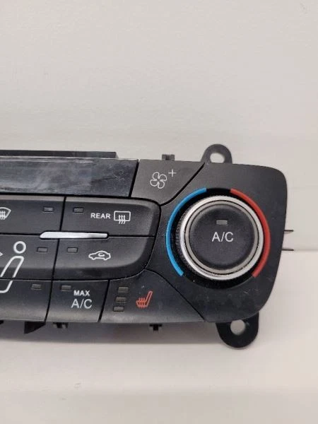 2015-2018 福特福克斯交流加热器气候控制双区加热 F1ET18C612CA — 第 2/4 张图片