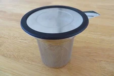 Tea Strainer with Lid Black