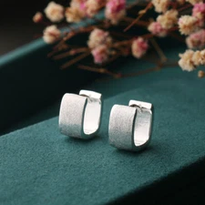 925 Sterling Silver Bright Brushed Wide Square Huggie Hoop Earrings A4237