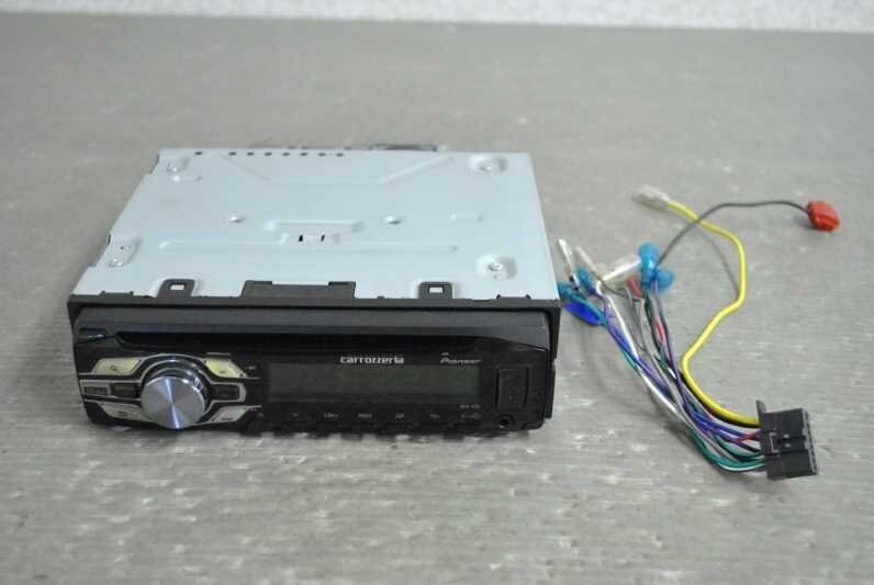 Carrozzeria Pioneer Car Audio 1DIN CD USB DEH-4600 Black Used from