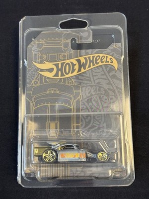 2019 MATTEL HOT WHEELS CAR HW ARISTO RAT 4/6 GOLD & SILVER W/ PROTECTOR