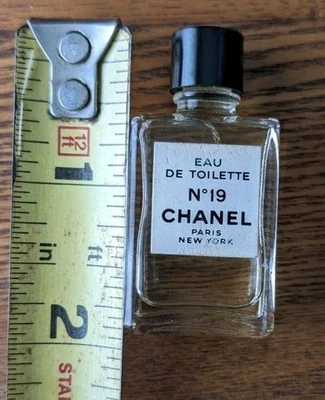 シャネル19番 ヴィンテージ Vintage Chanel 19 for sale - eBay