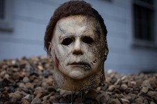 Máscara reacondicionada Michael Myers Halloween Kills Trick Or Treat Studios