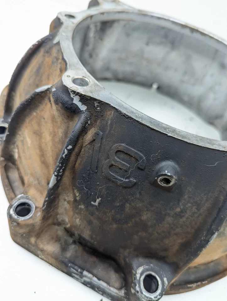 Carcasa campana transmisión Toyota 4runner V6 SR5 1990-1994 FABRICANTE DE EQUIPOS ORIGINALES Foto 4 de 4