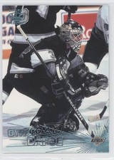 1997-98 Pacific Crown Collection Ice Blue Byron Dafoe #141 0q3