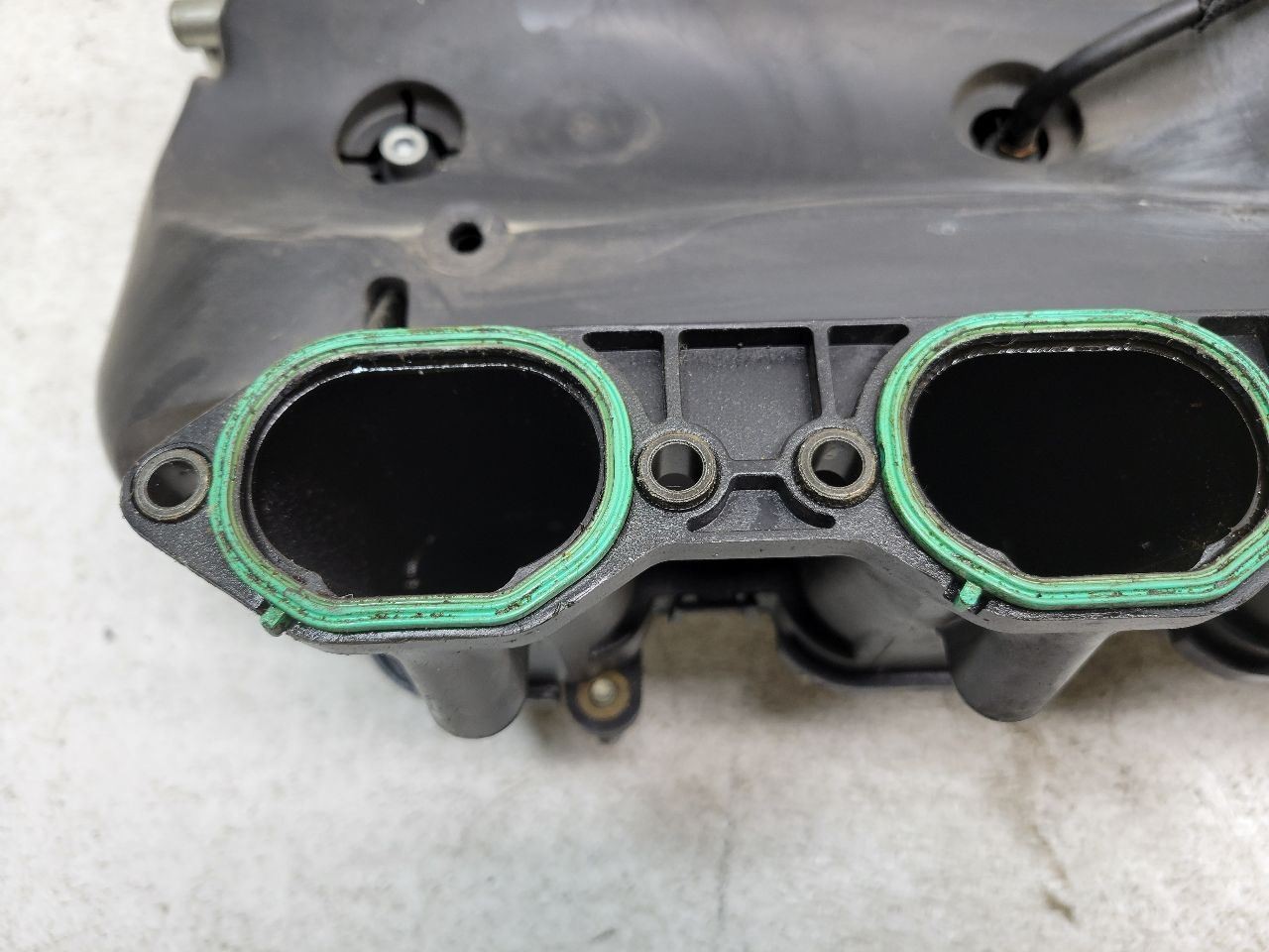 2009 2010 2011 2012 2013 Maserati Quattroporte 4.2 Intake manifold 212925