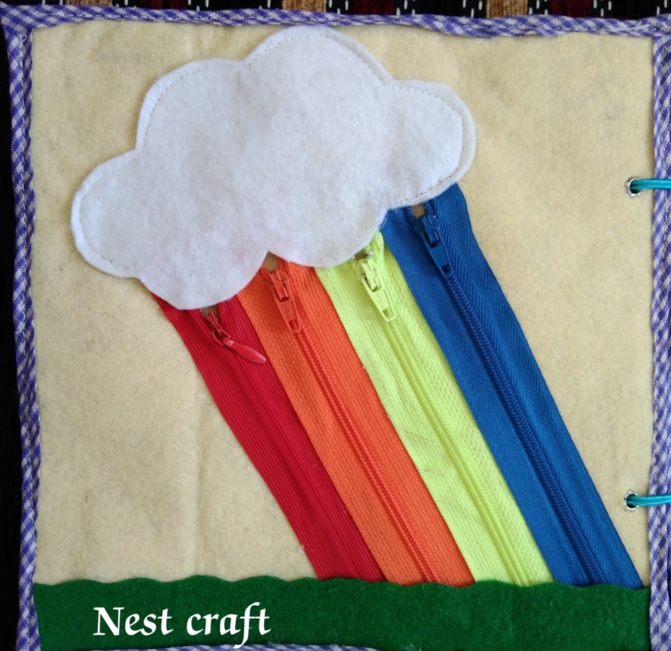 Quiet Book Montessori