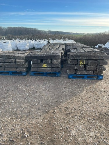 Reclaimed 6 Inch x 12 Inch Granite Kerbs - Picture 3 of 8