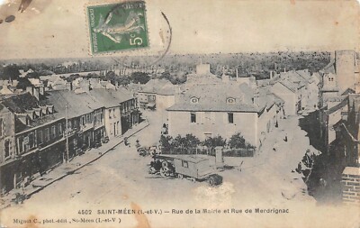 Old postcard Saint-Meen rue de la Mairie and rue Merdrignac (140181)