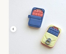 one Theme Multicolor PVC Shoe Charms for Girls, Solid Pattern