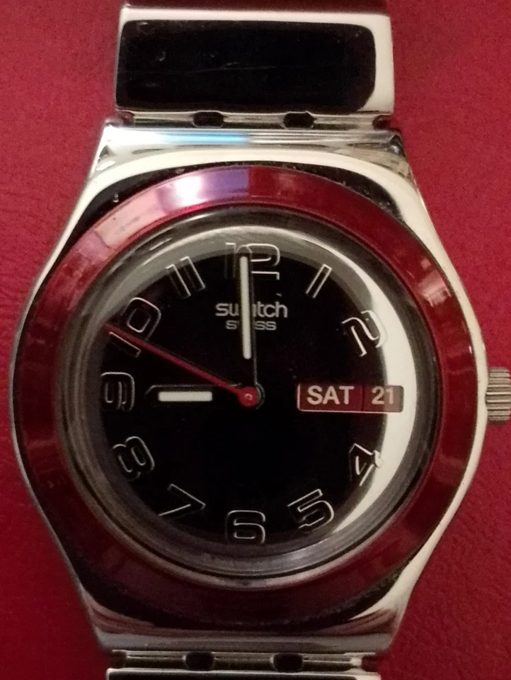 SUPERBE MONTRE FEMME SWATCH IRONY METAL BICOLORE ROUGE/CHROME COMME NEUVE - Photo 2/4