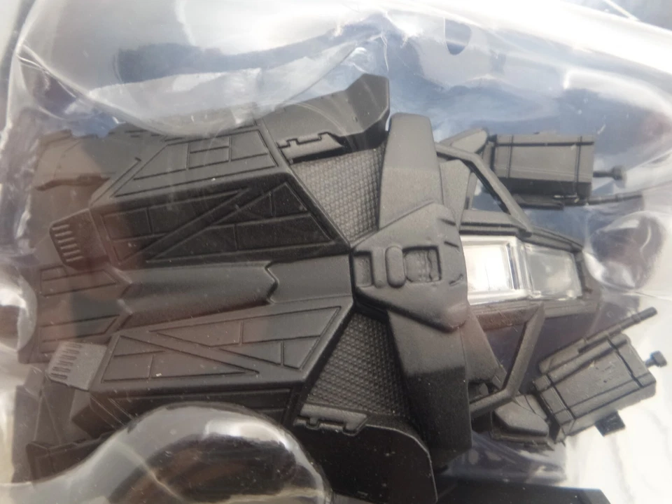 Hot Wheels Premium 1:50 The Bat 2022 FNG59-4B12 THE DARK KNIGHT RISE BATMAN - Imagen 2 de 4