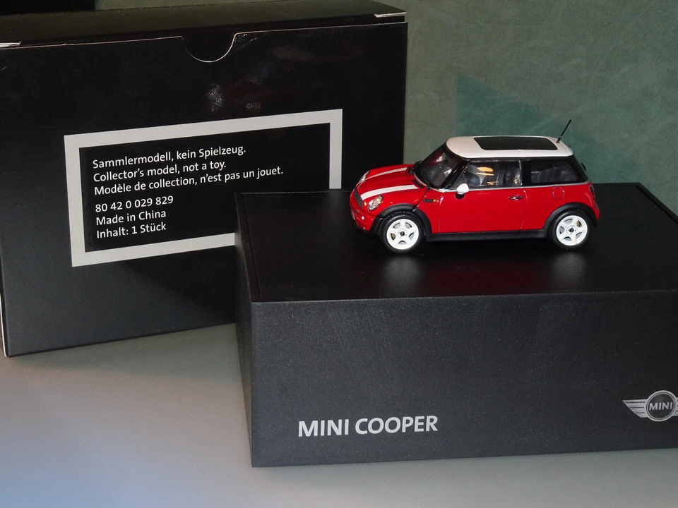 Minichamps 1:43 BMW Mini Cooper / Rot/Weiß / NEU in OVP - Bild 2 von 4