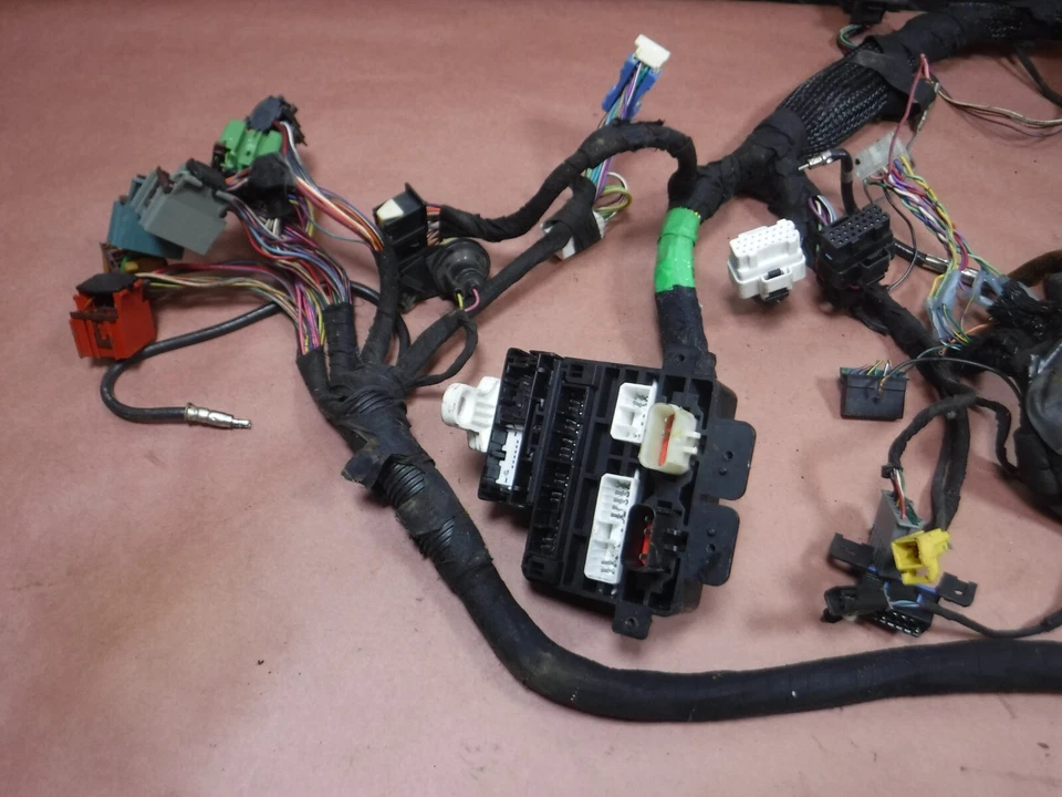 Arnés de cableado del panel de instrumentos del tablero Jeep Grand Cherokee ZJ 1998 56042553AC Foto 2 de 4