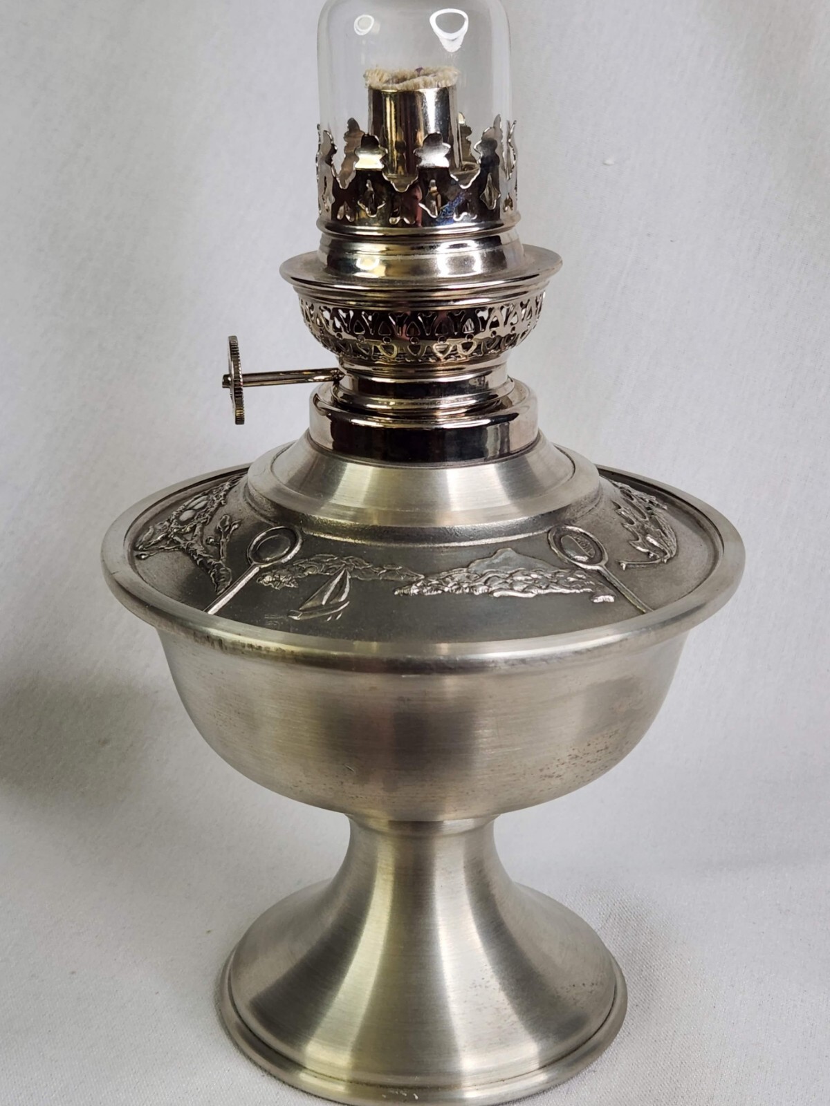 RARE Ltd Ed SIGNED Vermont DANFORTH Pewter Oil Lamp Glass Chimney