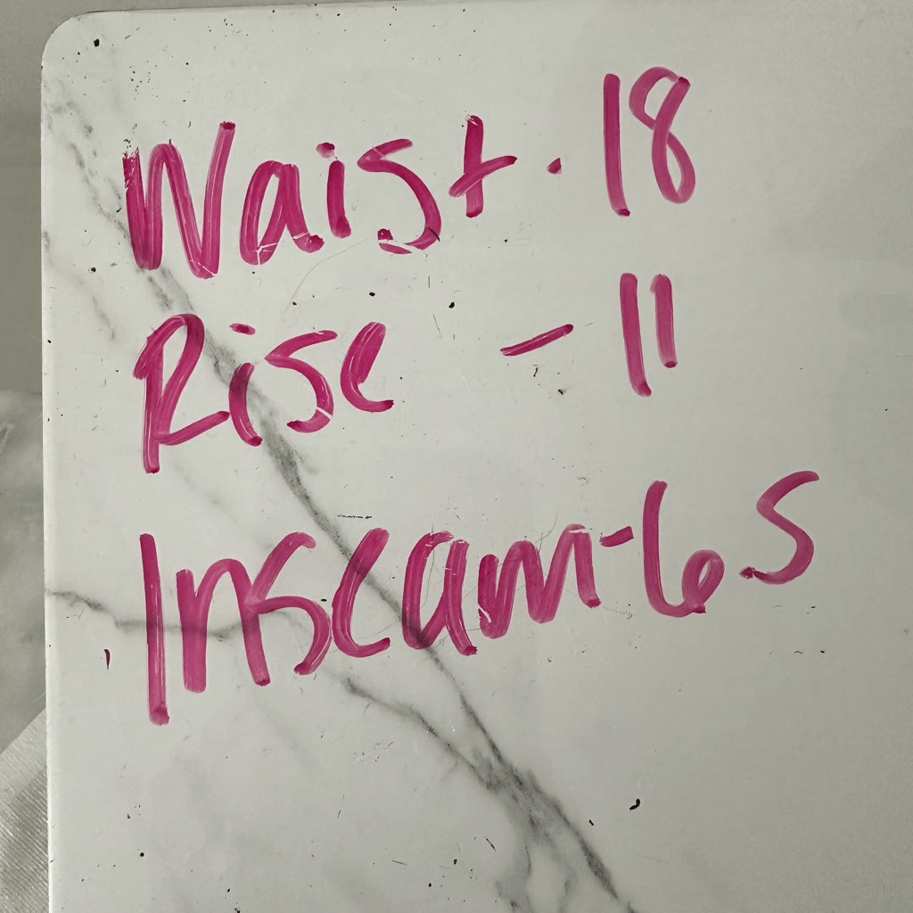 Nike Men’s Extra Large Gym Basketball Shorts thumbnail 4