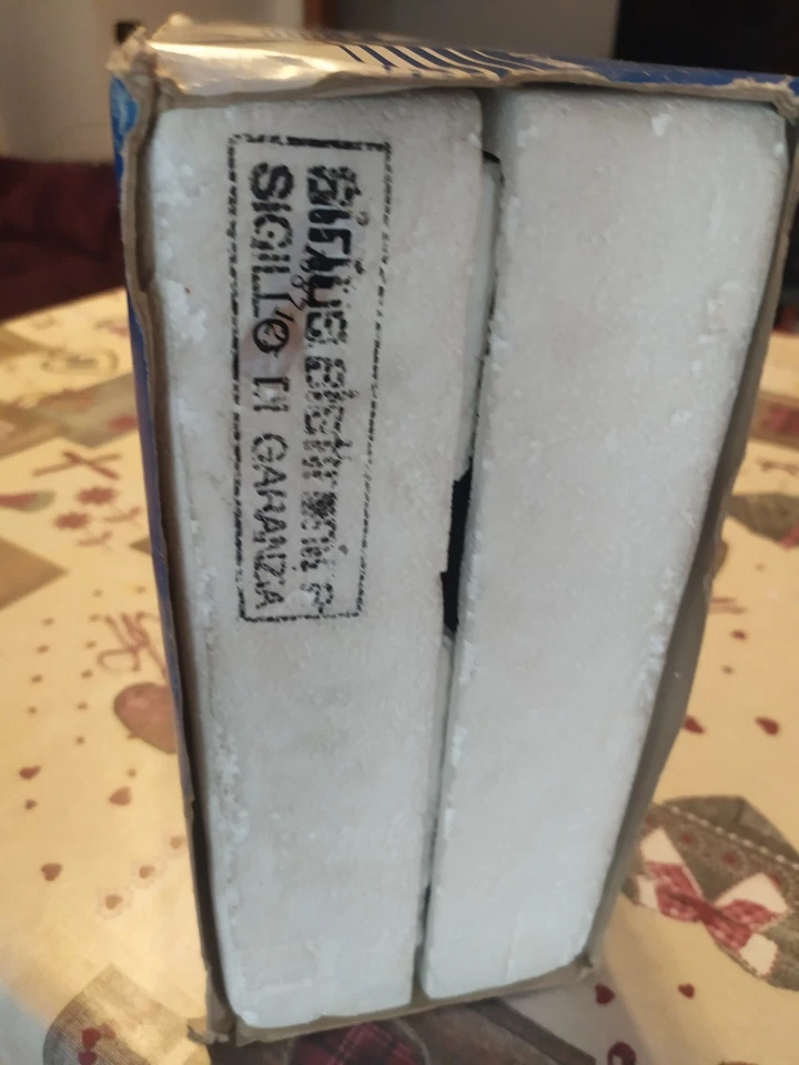 commodore 64 biscottone in ottime condizioni, come nuovo, unico proprietario. - Immagine 3 di 4