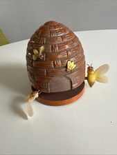 VINTAGE Whirlybird Whirligig Garden Wind Spinner Beehive Yardworks Decor