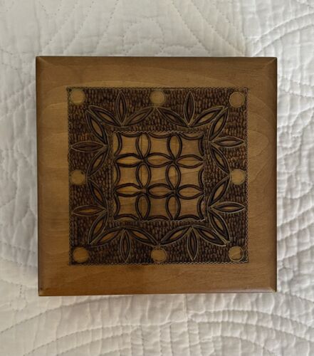 Brown Carved Top Design Hinged Wooden Trinket Box 4.5” - Made in Poland - Picture 1 of 7