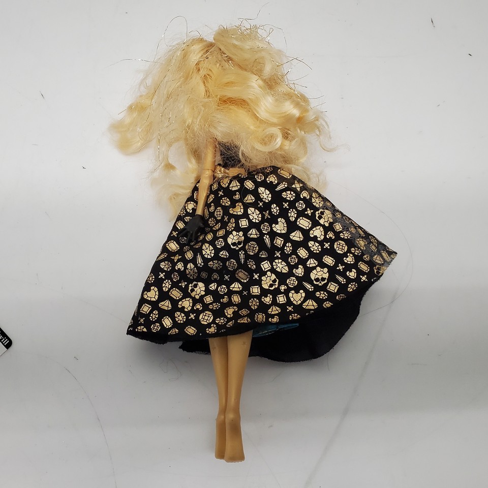 Monster High Shipwrecked Dana Tresura Jones Doll eBay