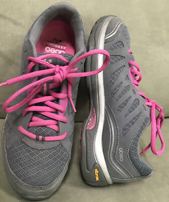 abeo aero tennis shoes