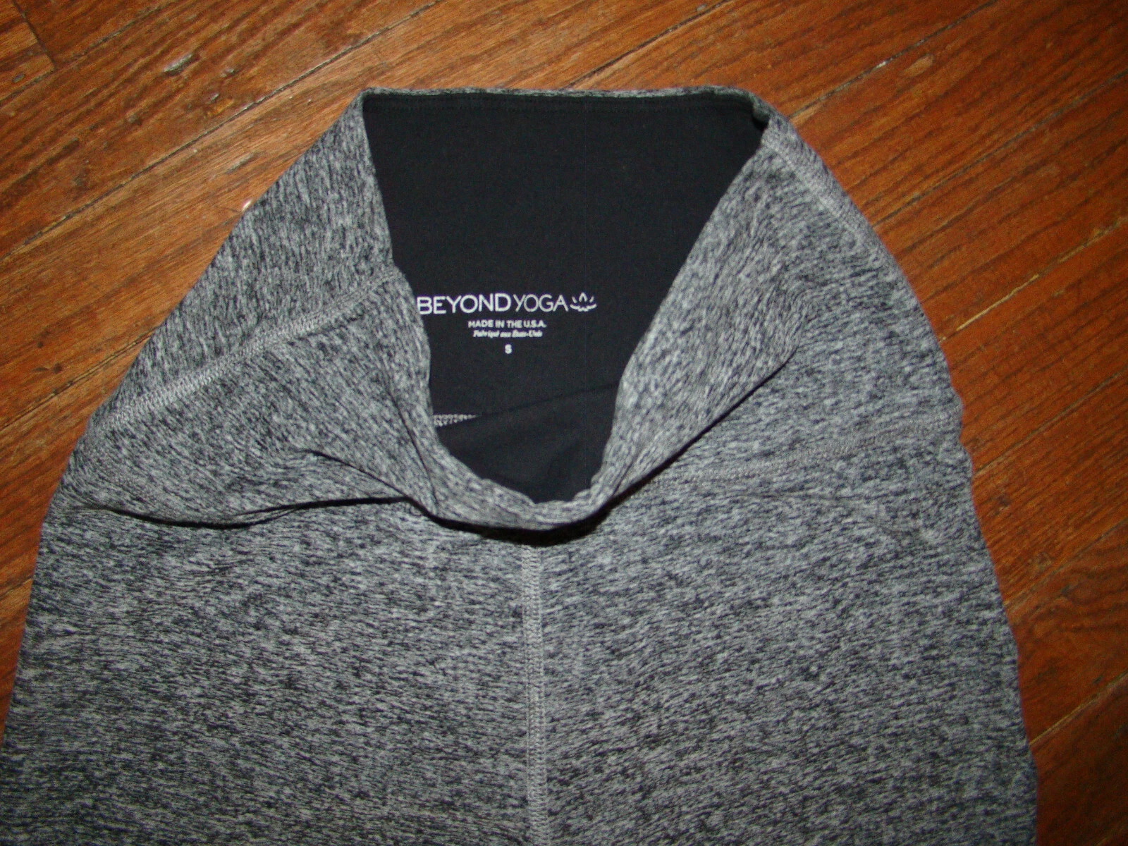 beyond-yoga heathered cropped regular length leggings
