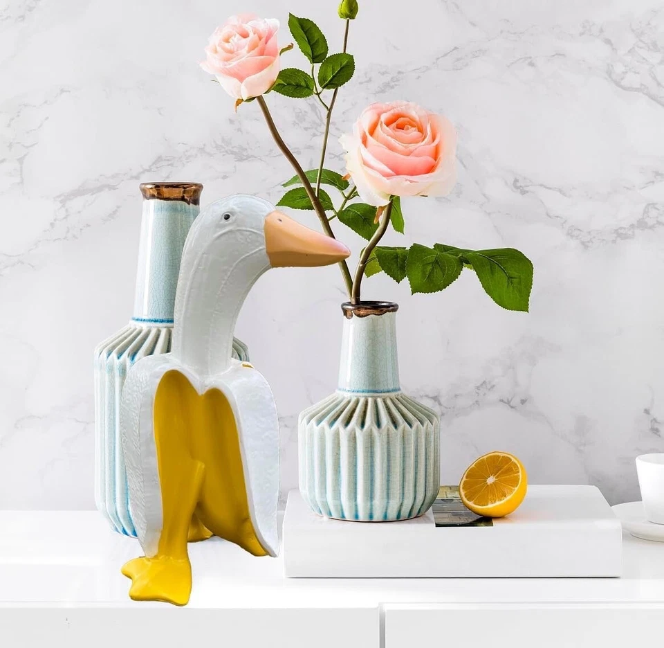 Big Banana Duck Garden Statue, Cute Resin Gnomes Decor, Creative Yard Art Sculpt - Image 4 of 4