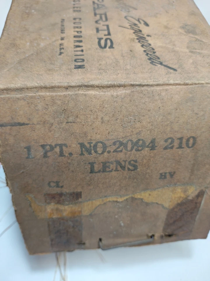 Dodge Dart Seneca Pioneer Phoenix Station Wagon 1961 lente de luz trasera 2094210 nuevo en stock Foto 4 de 4