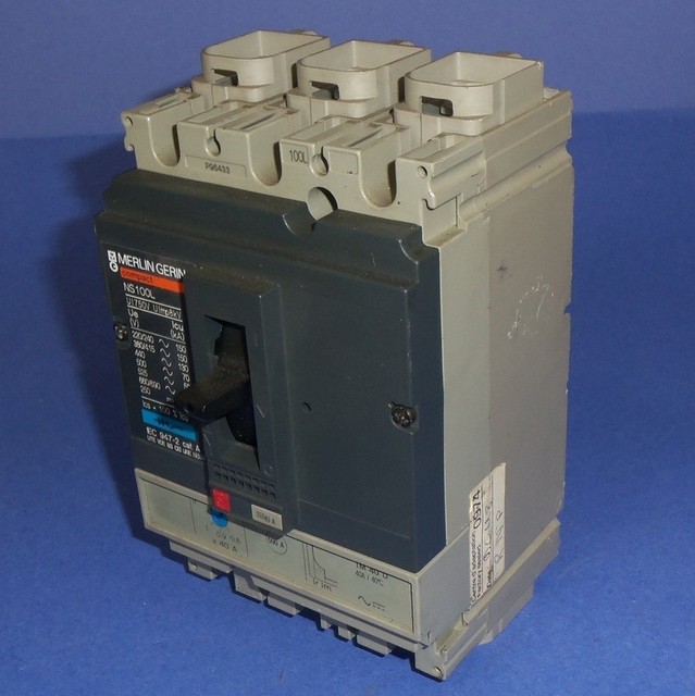 Ns100n 4p Merlin Gerin Molded Case Circuit Breakers