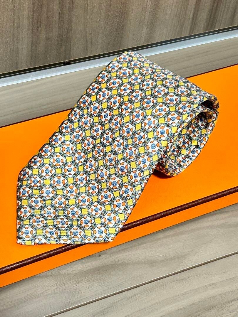 HERMES All-over Pattern 100% Silk Tie Men Multicolor Yellow