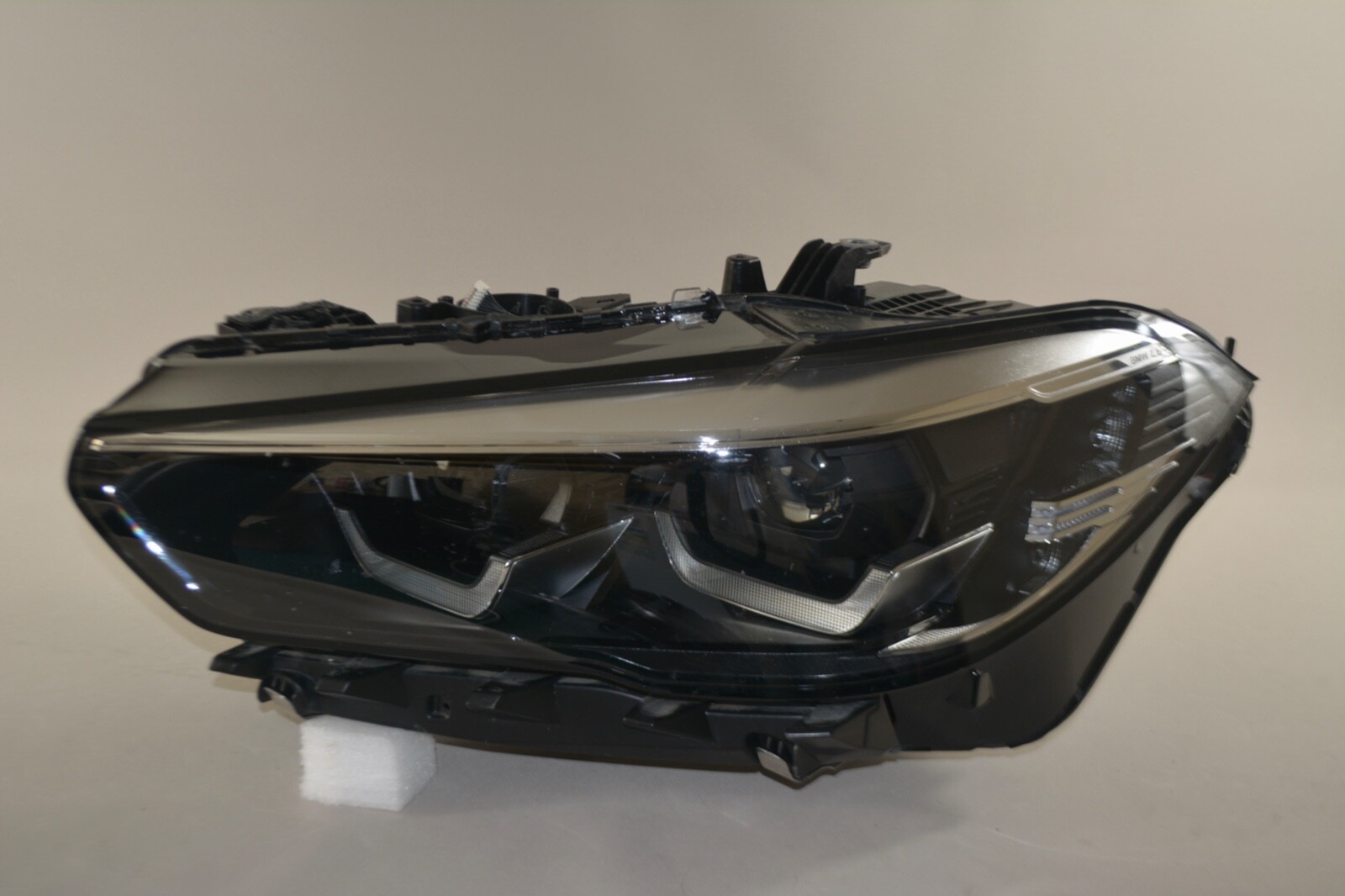 BMW X5 G05 Passenger Side Left Side Headlight 9481781 for sale 