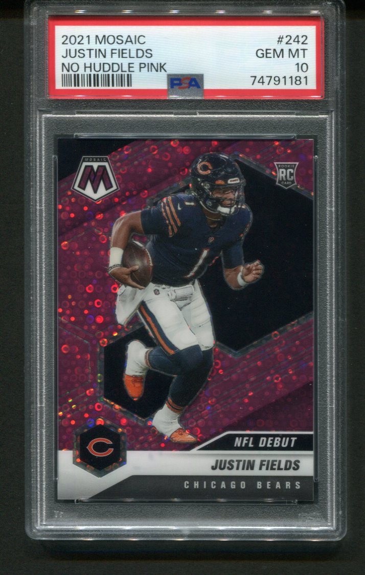 2021 Panini Mosaic Justin Fields Rookie No Huddle Pink Prizm #242 17/20 PSA 10