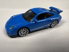 Hot Wheels 2010 Porsche 911 GT3 RS Blue Made in Indonesia Model car