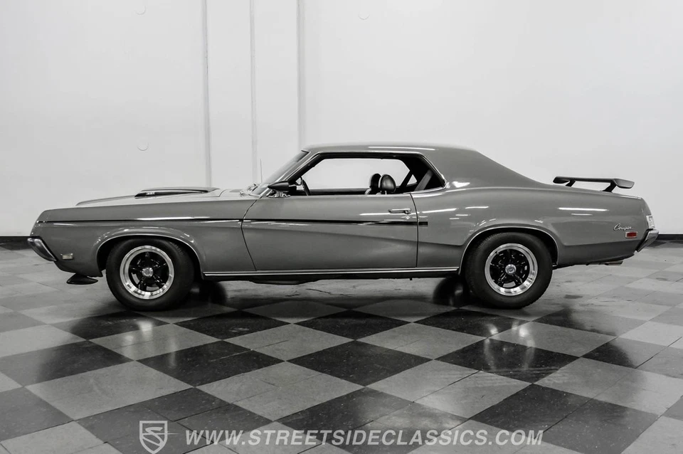Mercury Cougar Restomod 1969 Foto 3 de 4