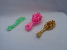Lot of 3 Doll Accessories 2 Brushes 1 Comb