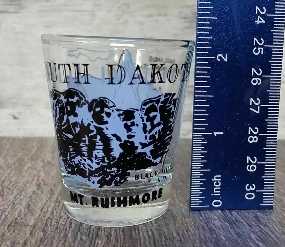 Mt. Rushmore Badlands National Monument Shot Glass South Dakota Travel