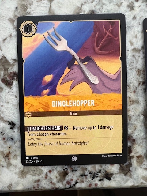 DISNEY LORCANA THE FIRST CHAPTER NON FOIL COMMON CARD DINGLEHOPPER 32/204