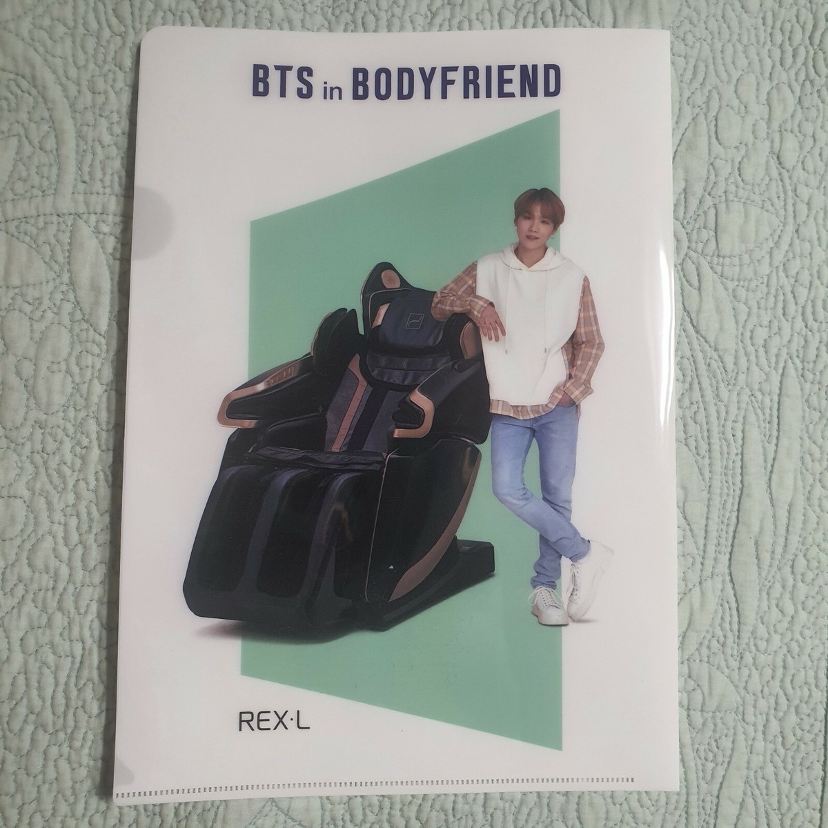 BTS] BTS X BODYFRIEND Official Massage Chair Series Clear File