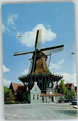 51766377 - Koog aan de Zaan Hollaendische Muehle Windmuehle Nordholland /