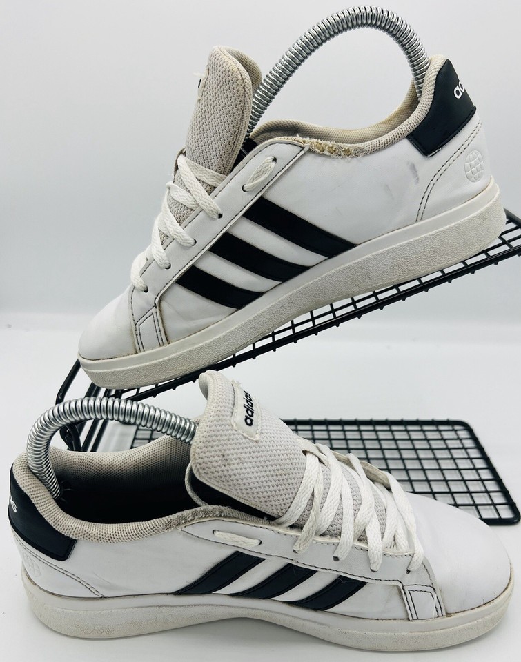 Adidas Original Superstar Black & White Size 3 UK Junior Kids Lace Up