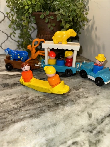 Vintage Fisher Price Little People Zoo #916 Tram Train Trolley Cars Blue 1984 -Z