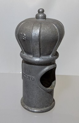 6'' Vintage cast iron king post cap