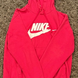 hot pink nike hoodie