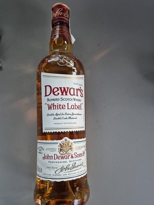 2 Flaschen Dewar's White Label Scotch Whisky 0,95L