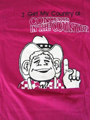 Vintage 80s Screen Stars 50/50 T Shirt Concerts in the Country