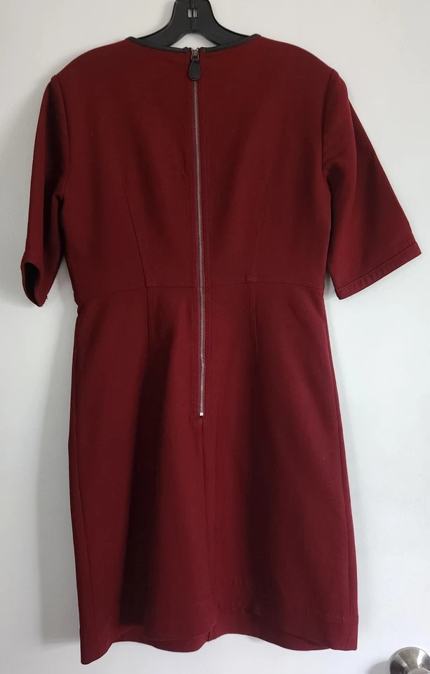 Vestido Burberry Brit Lana Arándano Borde Piel de Cordero EE. UU. Talla 8 Foto 3 de 4