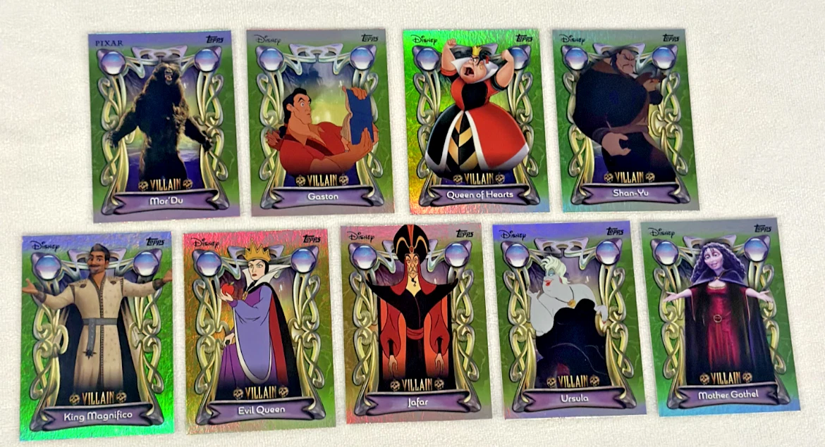 2025 Topps Disney Wonder Villains Complete Your Set !