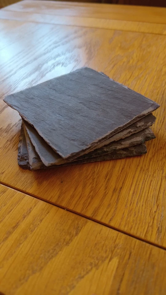 x4 Natural Slate Coasters Square 8cm Reclaimed From 100 Year Old Roof Red Black - Image 4 of 4