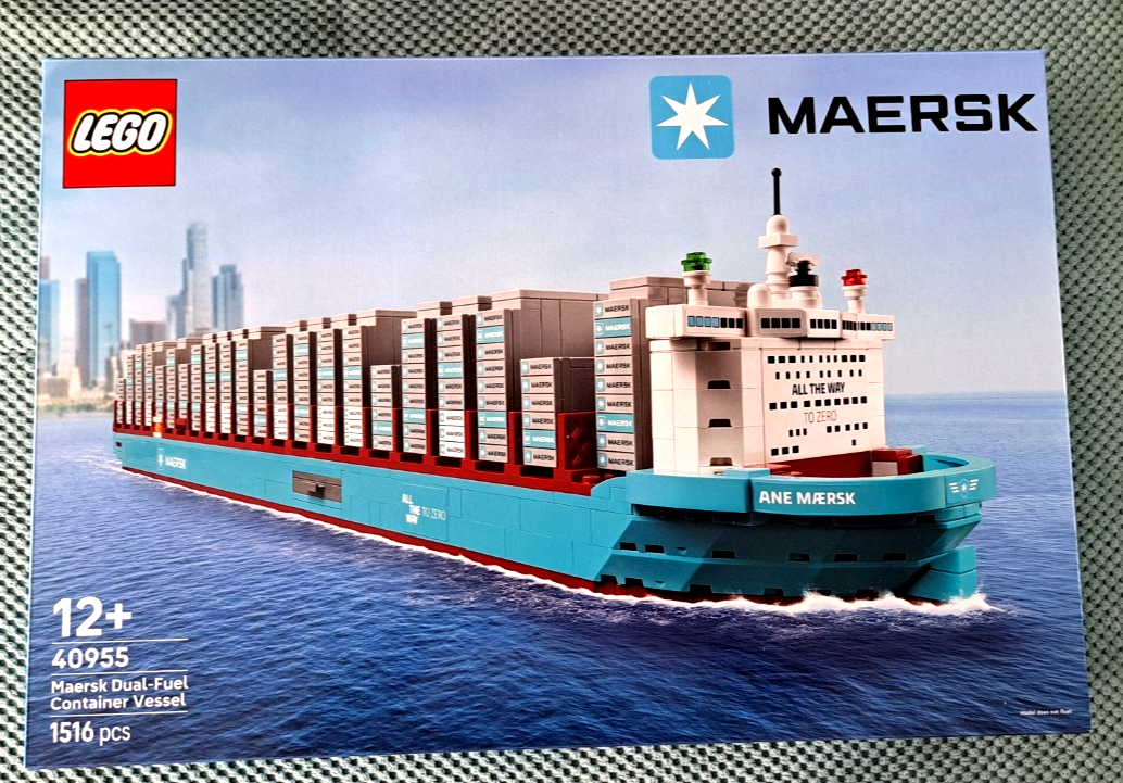 LEGO Advanced Models 40955 Maersk-Containerschiff mit Zweistoffantrieb - Bild 4